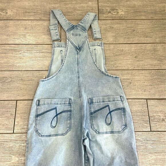 Juicy Couture Light Indigo Wide Leg Overalls with Release Hem New! - Picture 11 of 12